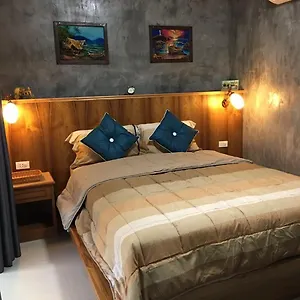 Guest house Lanta Sabai Day House