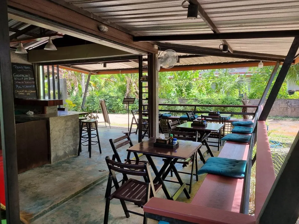 Cha-Cha Hotel Koh Lanta