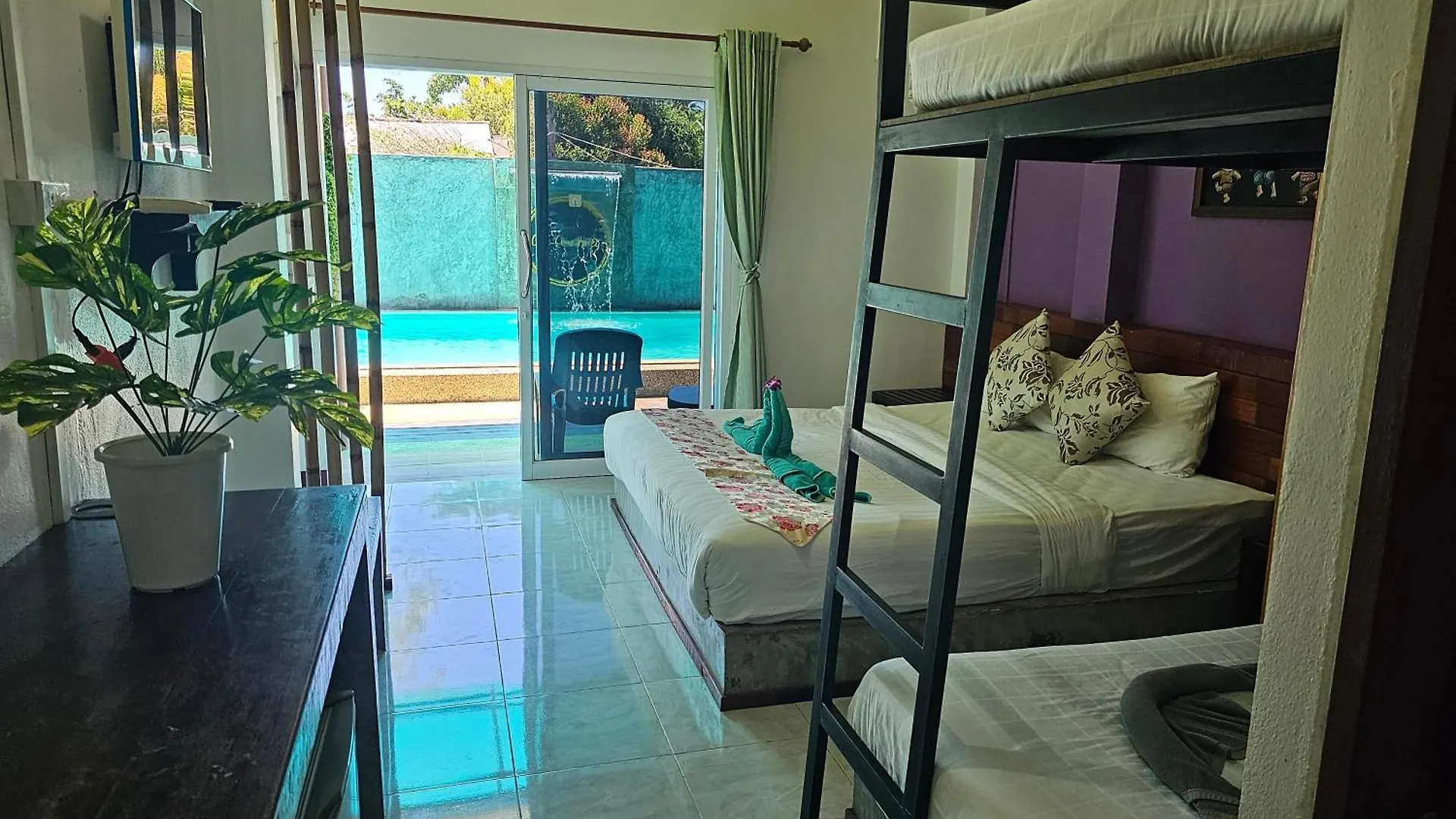 Cha-Cha Hotel Koh Lanta