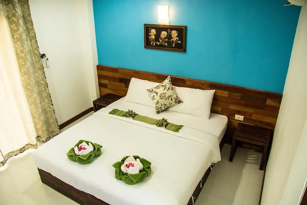 ***  Cha-Cha Hotel Koh Lanta Thailand